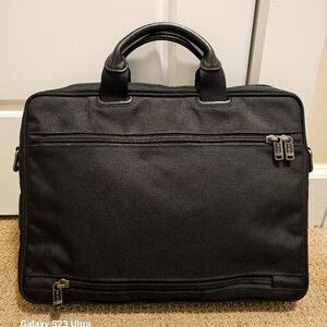 Tumi 2 way Black Nylon Zipper Around Laptop Briefcase